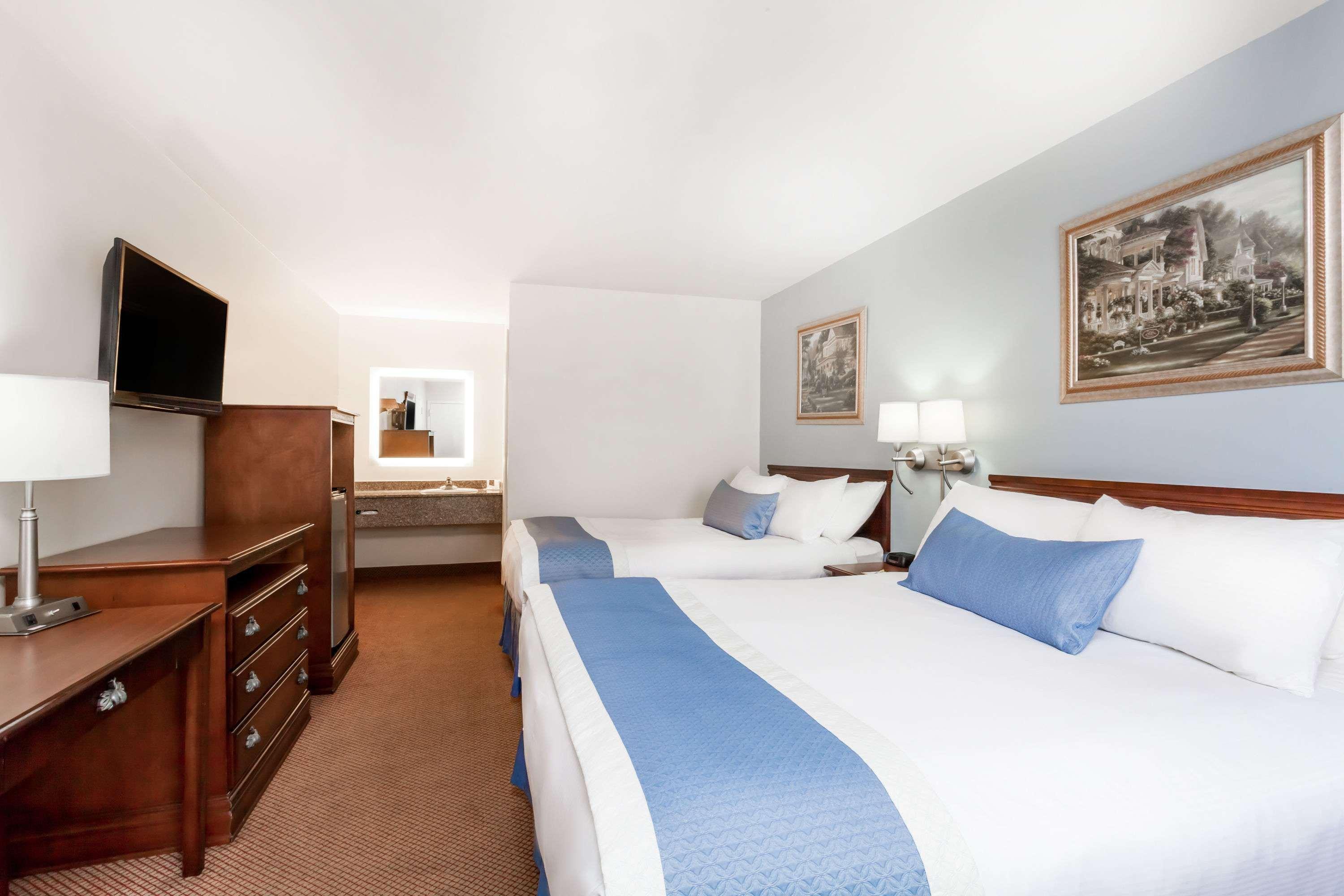 Days Inn By Wyndham Hampton מראה חיצוני תמונה