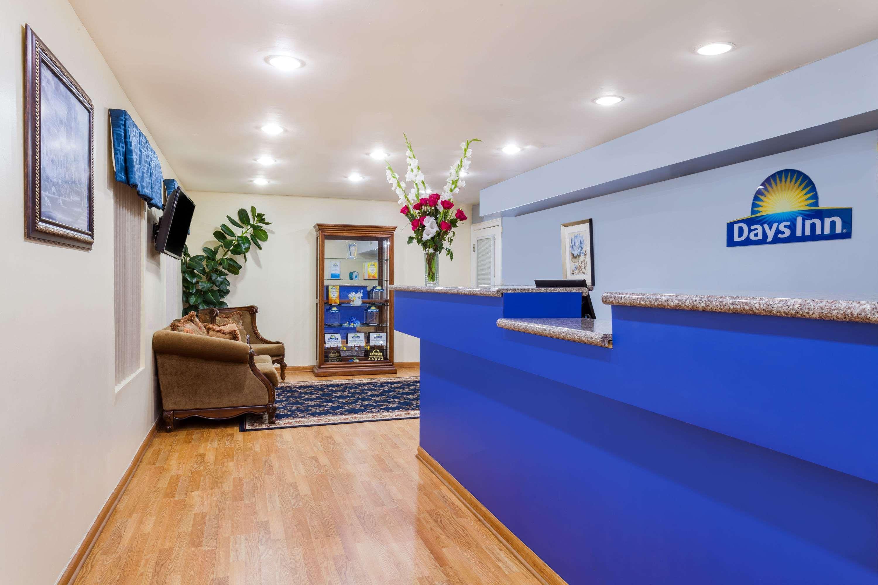 Days Inn By Wyndham Hampton מראה חיצוני תמונה