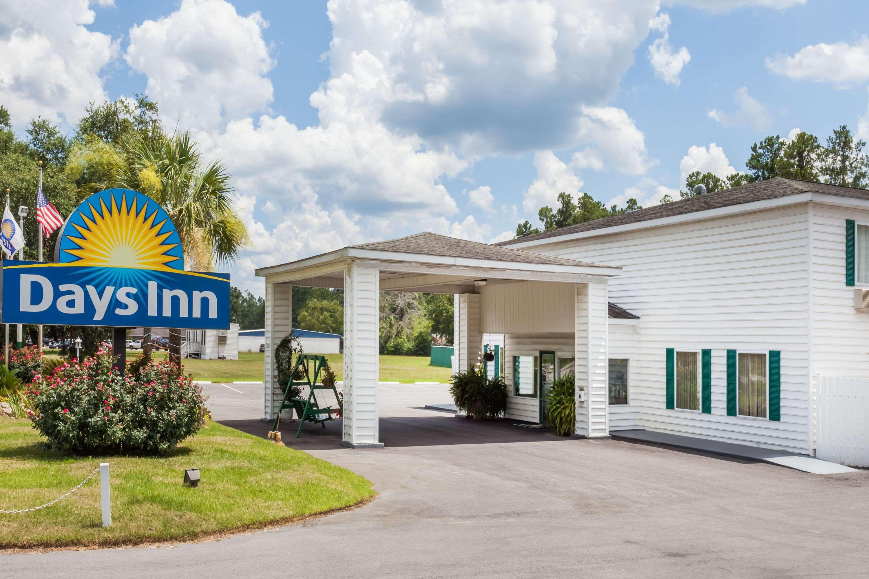 Days Inn By Wyndham Hampton מראה חיצוני תמונה